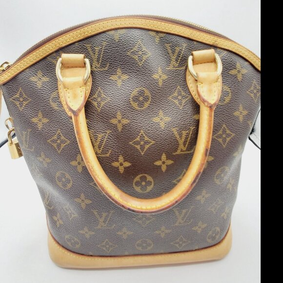 Women's Monogram Canvas Lockit PM Bag - Picture 11 of 14